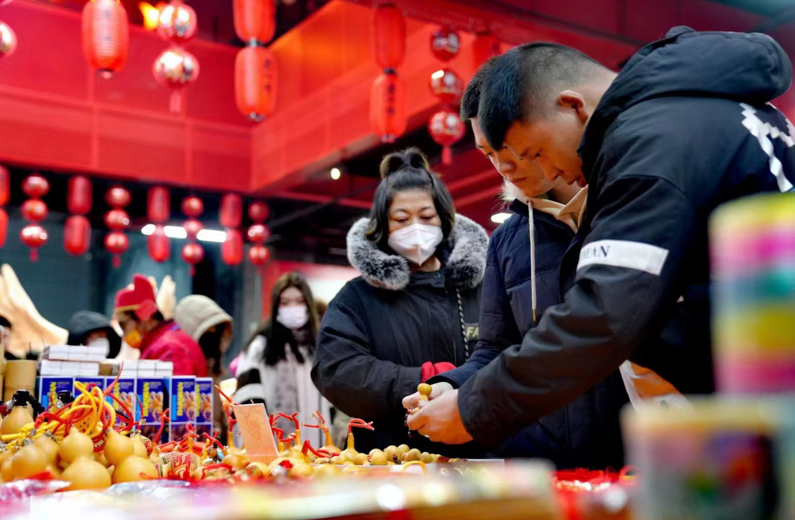 逛老北市廟會(huì) 品濃濃年味兒。沈陽市和平區(qū)委宣傳部供圖